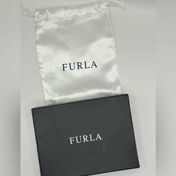 Furla Teal Leather Wallet - Picture 2 of 15